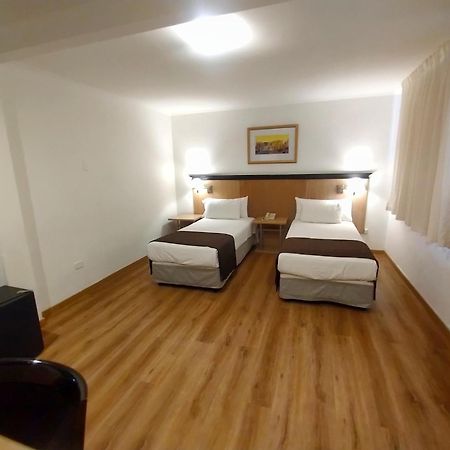 Argentino Hotel ميندوزا المظهر الخارجي الصورة