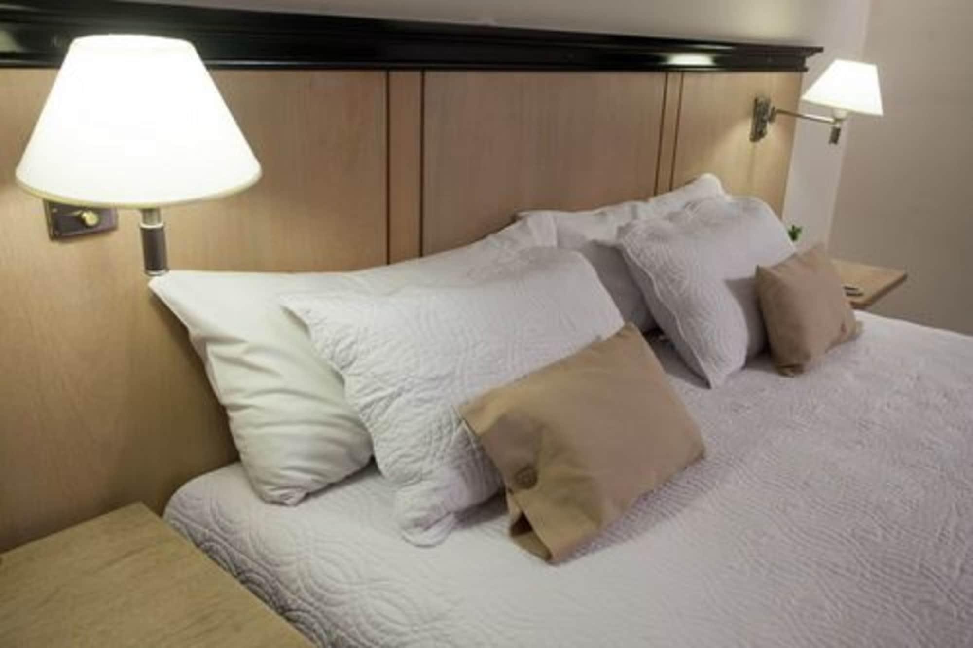 Argentino Hotel ميندوزا المظهر الخارجي الصورة